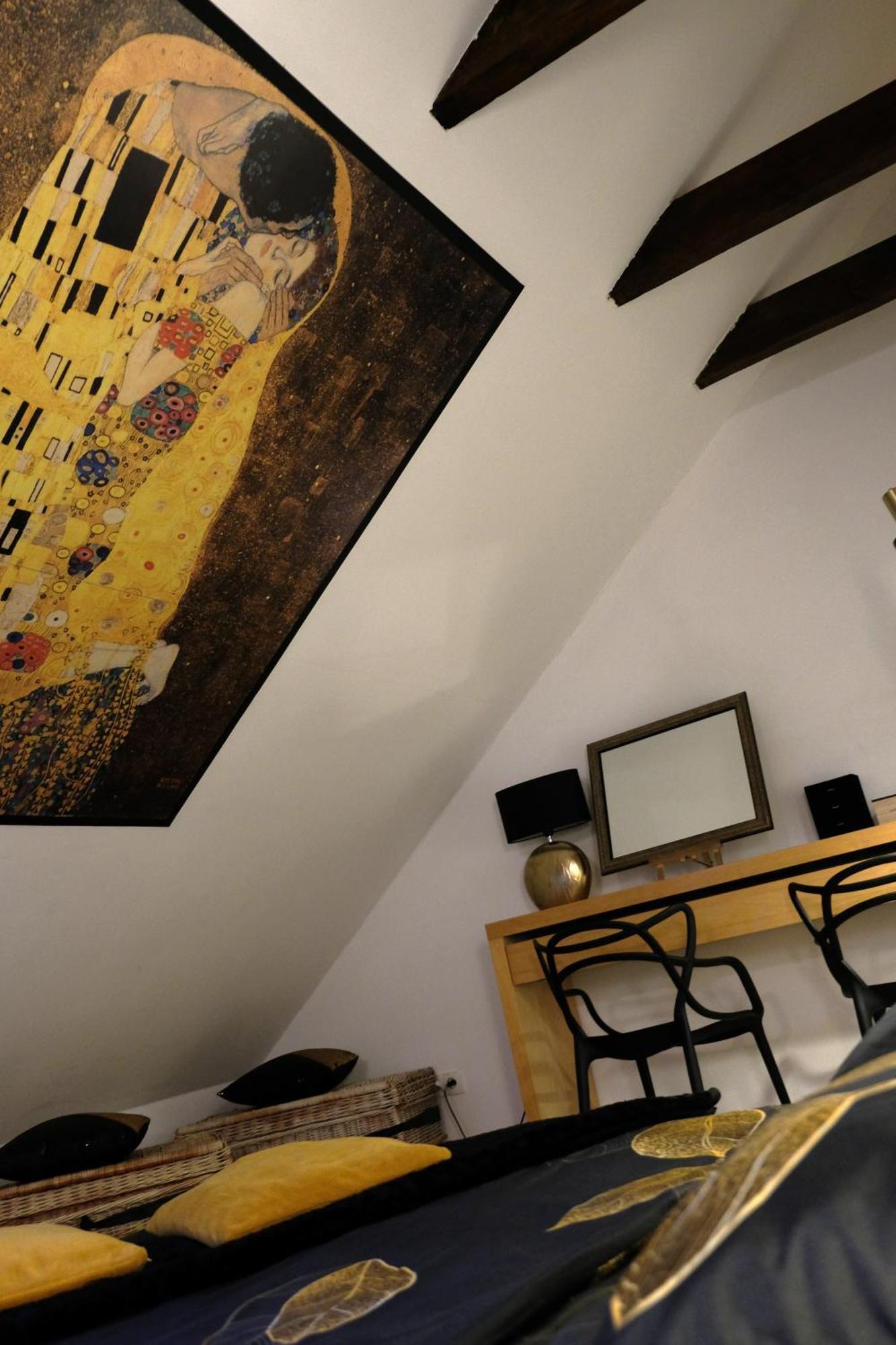 Apartment Poddasze Artysty Mieszkanie Ozonowane Czestochowa